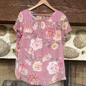 Apt 9 floral blouse